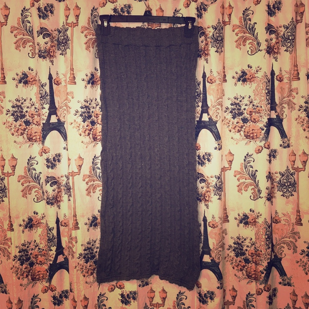 Gray Cable Skirt!! Worn once